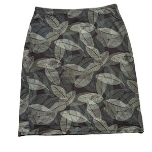 New York & Company Women's Sheer Green Floral Skirt Over Black Slip Size…
